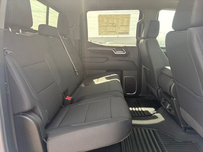 2026 Chevrolet Silverado 1500 — photo 14 view