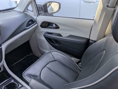 2023 Chrysler Pacifica - Photo 20