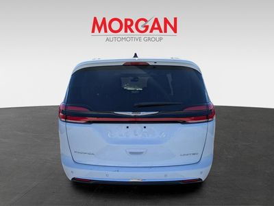 2023 Chrysler Pacifica - Photo 4
