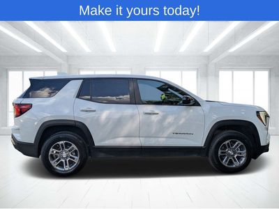 2025 GMC Terrain - Photo 2