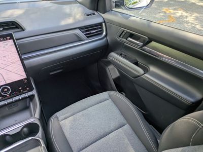 2025 GMC Terrain - Photo 19