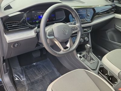 2023 Volkswagen Taos — photo 14 view