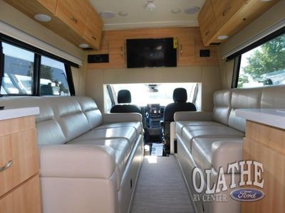 2024 Chinook Maverick — photo 9 view
