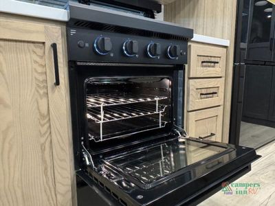 2026 Forest River RV Rockwood Signature - Photo 18