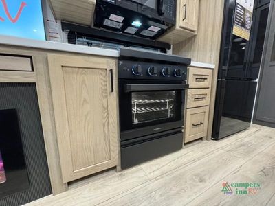 2026 Forest River RV Rockwood Signature - Photo 17