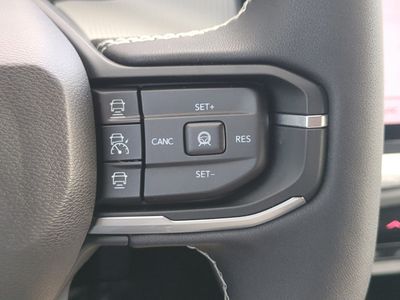 2026 Jeep Cherokee — photo 27 view