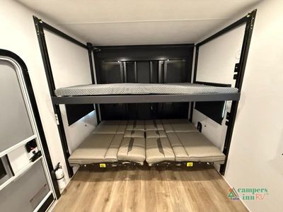 2026 Alliance RV Valor All-Access - Photo 33