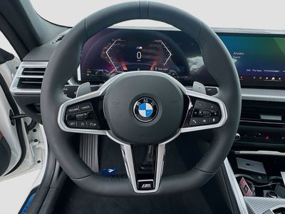 2026 BMW 4 Series — photo 8 view