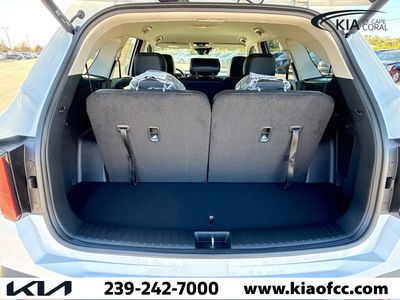 2026 Kia Sorento — photo 12 view