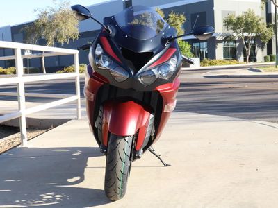 2025 Kawasaki Ninja ZX-14R ABS — rear three-quarter view