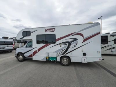 2022 Thor Motor Coach COLEMAN — photo 22 view