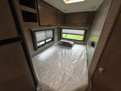2022 Thor Motor Coach COLEMAN — photo 13 view
