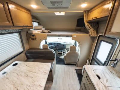 2022 Thor Motor Coach COLEMAN — interior view