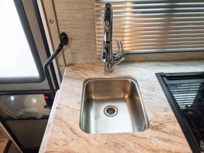 2022 Thor Motor Coach COLEMAN — photo 11 view