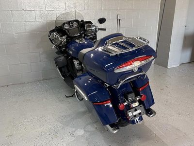 2025 Indian Motorcycle Pursuit Limited 112 Springfield Blue — detail view