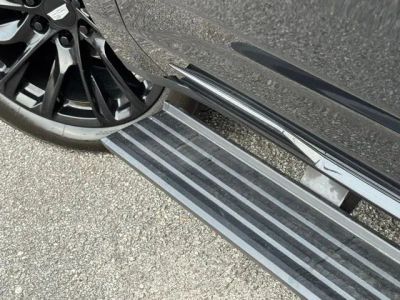2024 Cadillac Escalade — photo 12 view