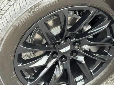 2024 Cadillac Escalade — photo 11 view