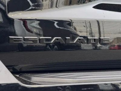 2024 Cadillac Escalade — photo 8 view