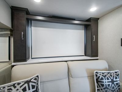 2026 Thor Motor Coach Pasadena — photo 15 view