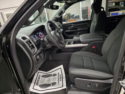 2026 Ram 1500 — photo 18 view