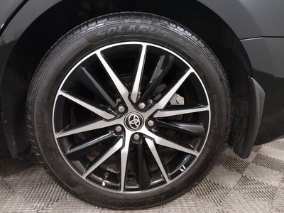 2024 Toyota Camry — photo 10 view