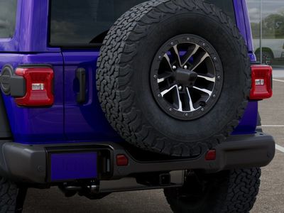 2026 Jeep Wrangler — photo 13 view
