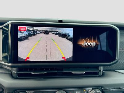 2026 Jeep Wrangler — photo 33 view