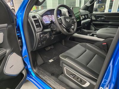 2026 Ram 1500 — photo 17 view