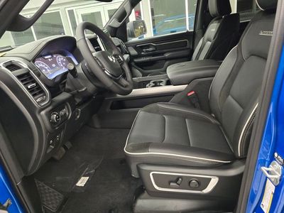 2026 Ram 1500 — photo 18 view