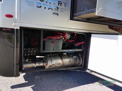 2023 Newmar Kountry Star — photo 18 view