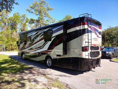 2023 Newmar Kountry Star — interior view