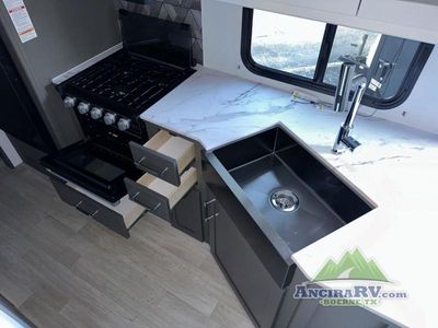 2025 Keystone RV Bullet Crossfire — photo 12 view