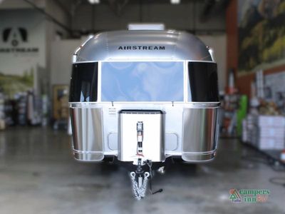 2026 Airstream Globetrotter — rear three-quarter view