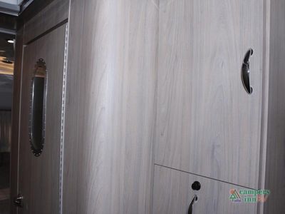 2026 Airstream Globetrotter — photo 46 view