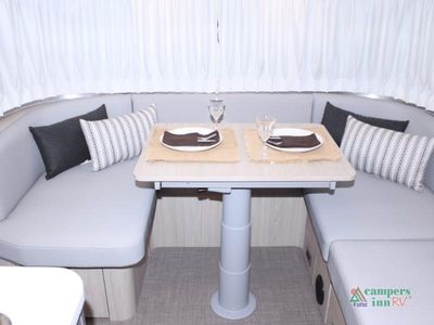2026 Airstream Globetrotter — photo 13 view