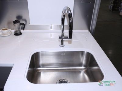 2026 Airstream Globetrotter — photo 37 view