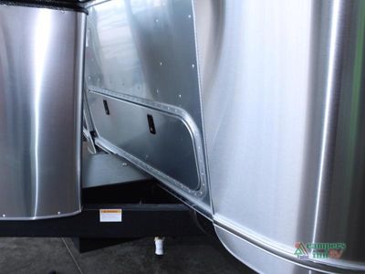 2026 Airstream Globetrotter — interior view