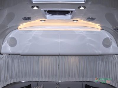 2026 Airstream Globetrotter — photo 21 view