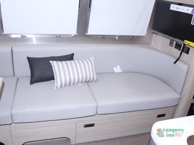 2026 Airstream Globetrotter — photo 14 view