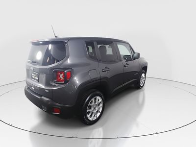 2023 Jeep Renegade — photo 7 view