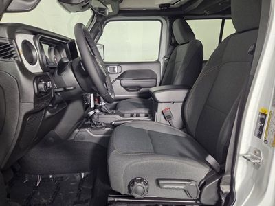 2026 Jeep Wrangler — photo 10 view