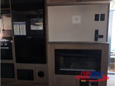 2024 Forest River RV Cherokee Alpha Wolf — photo 23 view