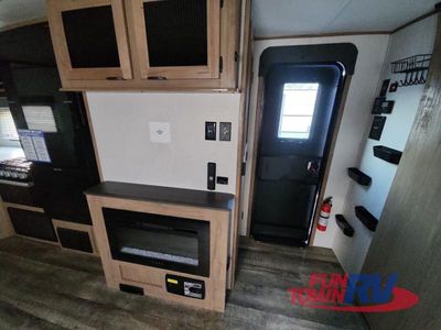 2024 Forest River RV Cherokee Alpha Wolf — photo 32 view
