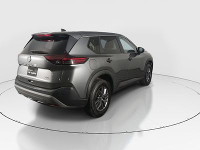 2023 Nissan Rogue — photo 7 view