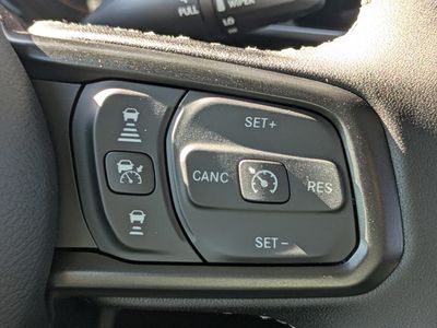 2026 Jeep Gladiator — photo 21 view
