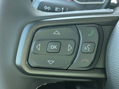 2026 Jeep Gladiator — photo 20 view