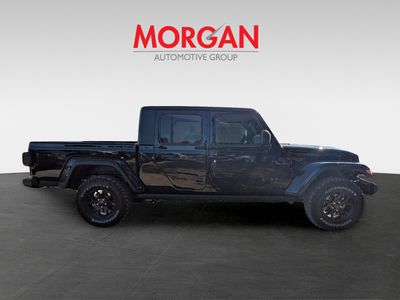 2026 Jeep Gladiator — side profile view