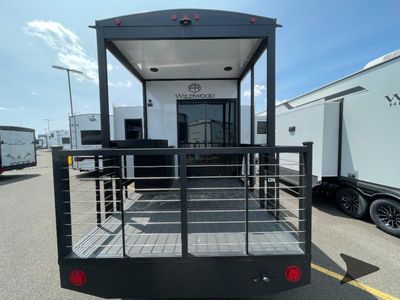 2025 Forest River RV Wildwood Heritage Glen LTZ — photo 7 view