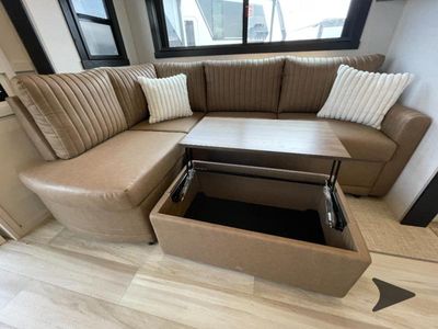 2025 Forest River RV Wildwood Heritage Glen LTZ — photo 12 view