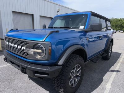 2024 Ford Bronco - Photo 1